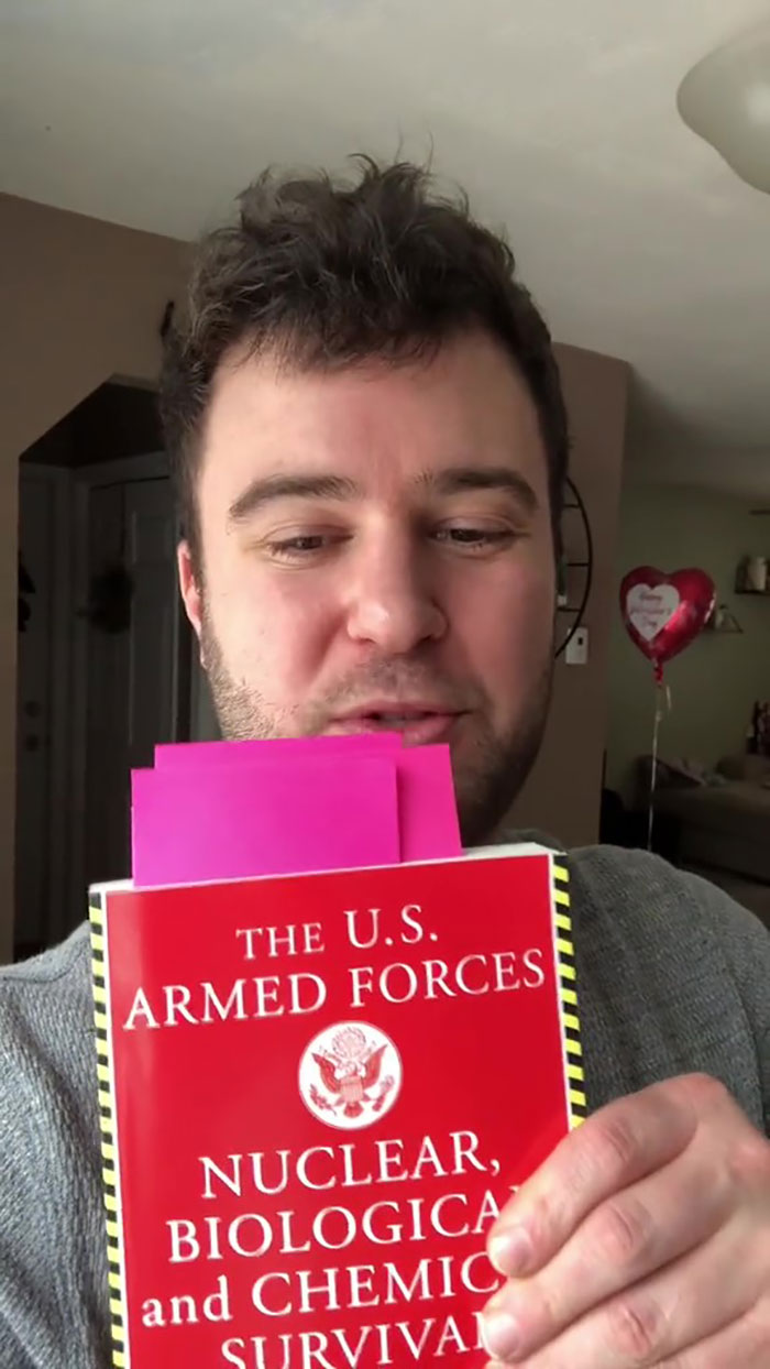 Guy Gives 8 Tips On What To Do In Case Of A Nuclear Explosion, Provided In The US Armed Forces Survival Manual