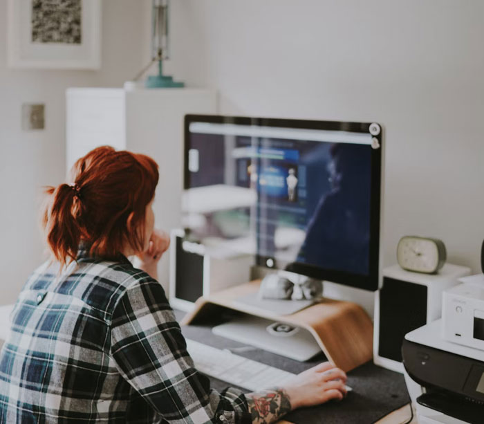 A Comparison Between Australian And American Work Cultures, As Shared In This Online Thread