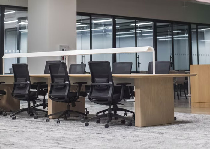 A Comparison Between Australian And American Work Cultures, As Shared In This Online Thread