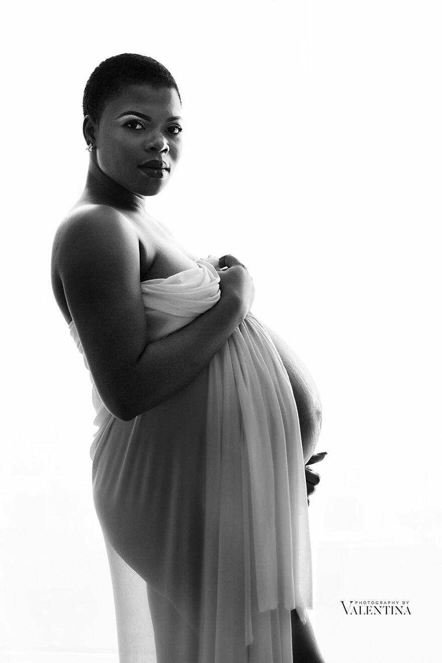 I Take Photos Of Pregnant Women To Show How Strong They Are