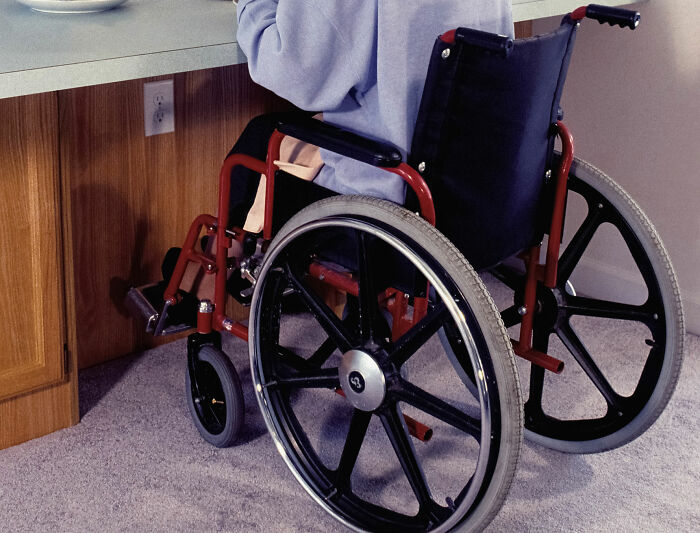 30 People Share Unexpected Gifts They Received That Turned Out To Be Very Valuable