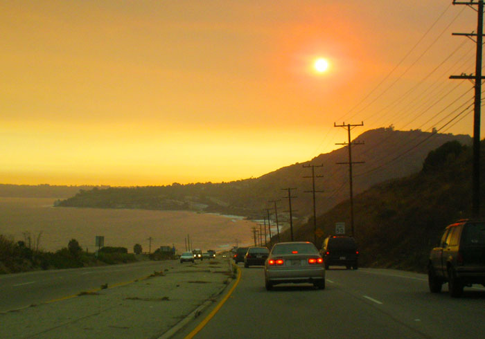 Millennials Nearing Their 40s That Have Made Mistakes Share 30 Of The Most Regretful Ones In This Online Group