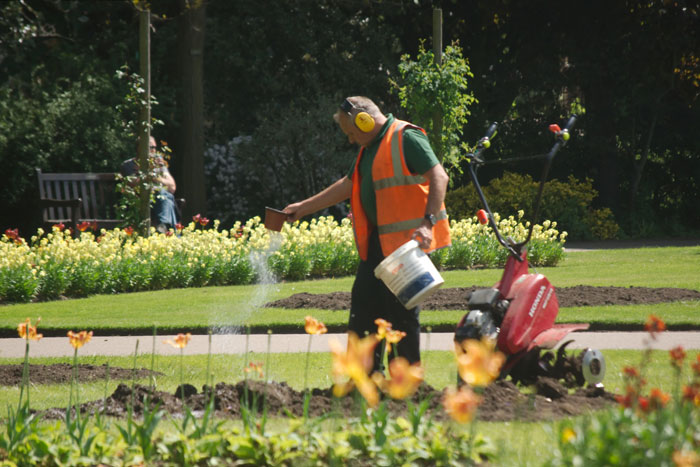 Person Asks "What Happened At Your Work Which Caused Multiple People To All Quit At Once?", And 30 Folks Online Deliver