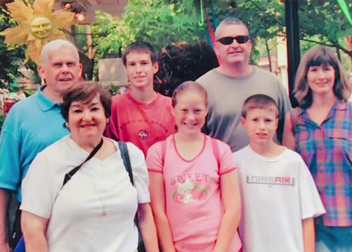 Grandpa Calls Up His Granddaughter In Tears, Asks Her If She&rsquo;d Like To Have A Sleepover