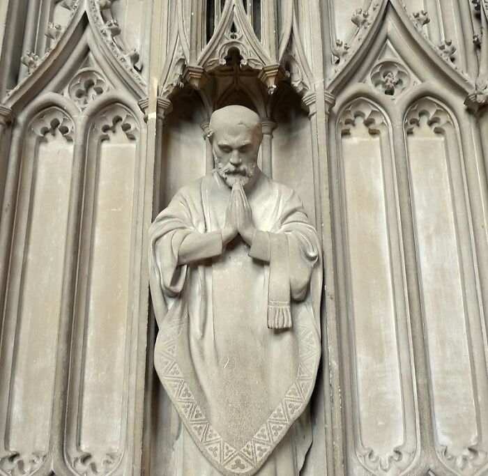 30 Things That Shook People’s Faith In Religion, As Shared In This Online Group