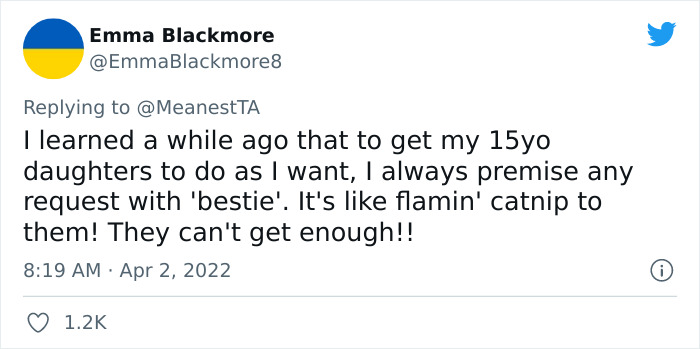 Millennial Translates Slang For Her Older Coworkers And They Help Her With Work-Speak, Shared On Twitter