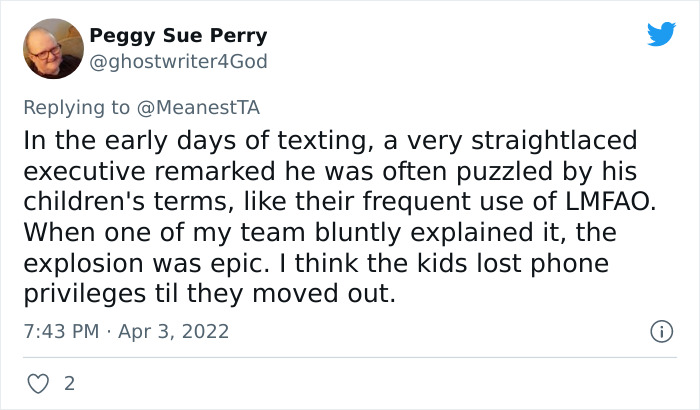 Millennial Translates Slang For Her Older Coworkers And They Help Her With Work-Speak, Shared On Twitter