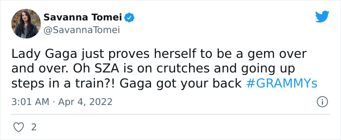 Lady Gaga Shows Grace And Kindness When She Helps SZA With Her Dress After Losing A Grammy To Her Lady Gaga Shows Grace And Kindness When She Helps SZA With Her Dress After Losing A Grammy To Her