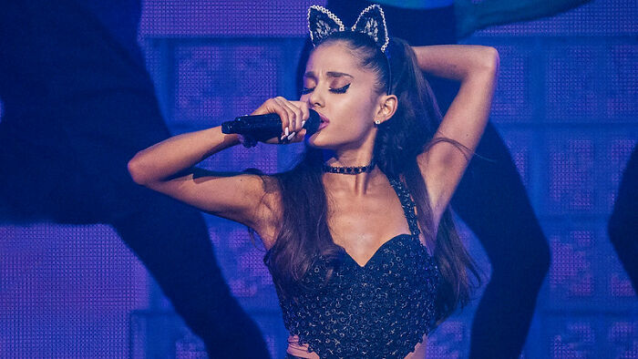 35 Things People Embody So Deeply That Their Entire Personality Revolves Around It, As Shared In This Online Group