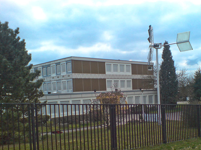 Men Online Share 30 Things They Kept To Themselves So Their Parents Would Never Find Out