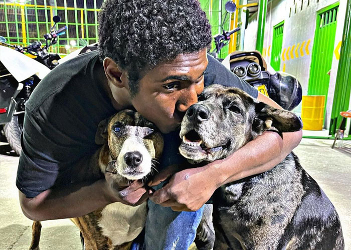 Homeless Man&rsquo;s Birthday Party For His Dog Warms The Hearts Of Many, Leading To A Better Life For Them All