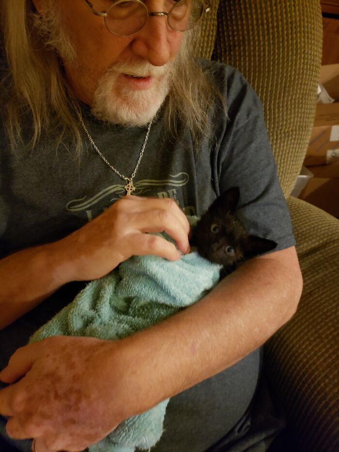 Diesel's 1st Day At Casa De Engle