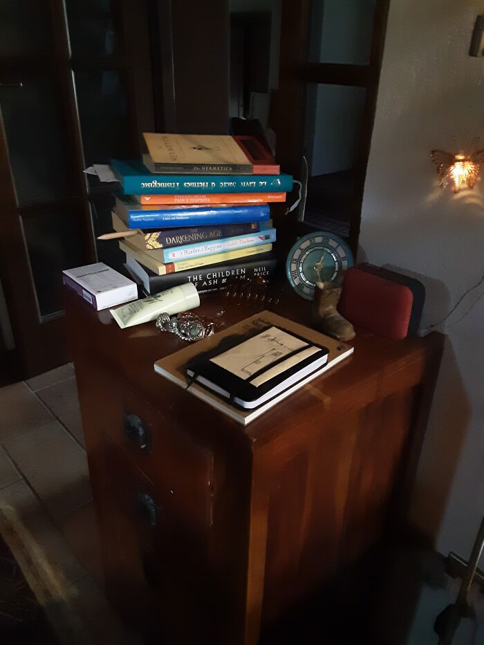 Full As Usual. A Bore To Dust