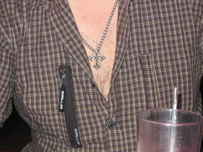 30 Times People Wore The Most Inappropriate Clothes For Job Interviews, As Revealed By Folks In This Online Thread