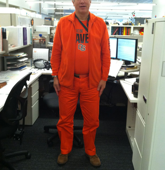 30 Wild NSFW Outfits People Dared To Wear To Work, As Shared By Folks Online