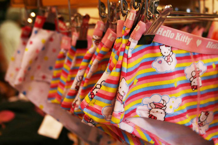 30 Times People Wore The Most Inappropriate Clothes For Job Interviews, As Revealed By Folks In This Online Thread