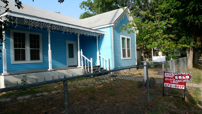 40 Expensive Things Whose High Price Tags Don't Make Any Sense At All, As Shared By Folks In This Online Group