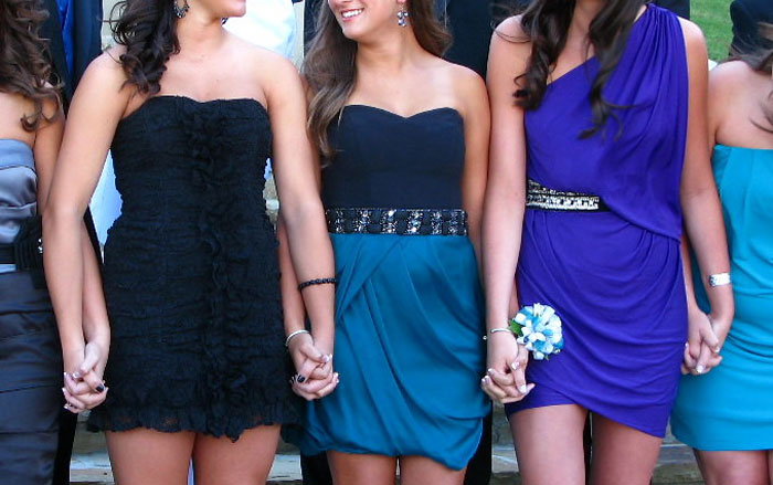 30 Times People Wore The Most Inappropriate Clothes For Job Interviews, As Revealed By Folks In This Online Thread