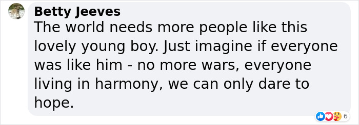 Video Shows Young Boy Stopping To Hug Two Stray Dogs When He Thinks No One Is Watching Video Shows Young Boy Stopping To Hug Two Stray Dogs When He Thinks No One Is Watching