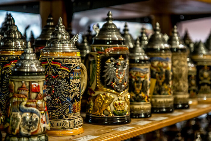 30 Facts That People Found Out Were False Way Too Late In Life, As Shared In This Online Community