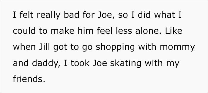 Guy Asks If He’s The Jerk For Helping His Younger Brother And Not The Twin Sister Who’s The Parents’ Favorite Guy Asks If He’s The Jerk For Helping His Younger Brother And Not The Twin Sister Who’s The Parents’ Favorite