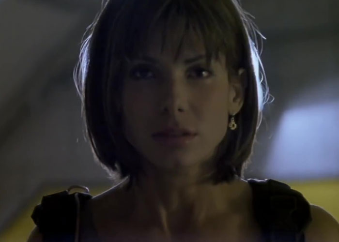 Keanu Reeves Turned Up At Sandra Bullock's Doorstep Unannounced With Champagne And Truffles After She Mentioned She'd Never Had Them