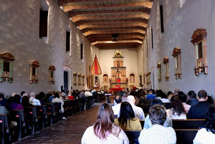 30 Things That Shook People’s Faith In Religion, As Shared In This Online Group