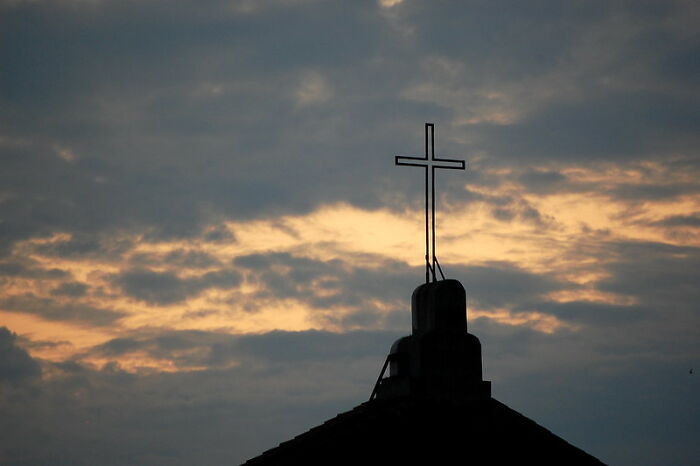 30 Things That Shook People’s Faith In Religion, As Shared In This Online Group