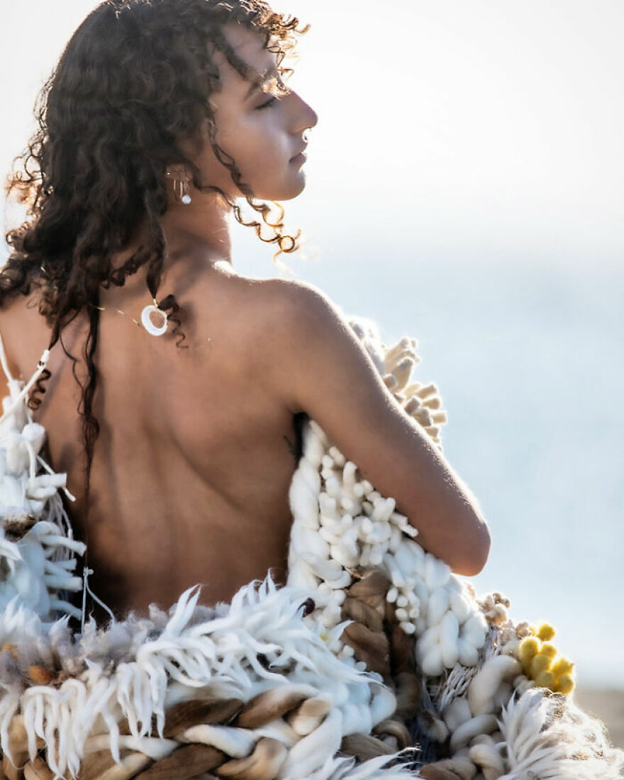 I Weave Wall Tapestries Made From Natural Fibers And Dyes I Weave Wall Tapestries Made From Natural Fibers And Dyes