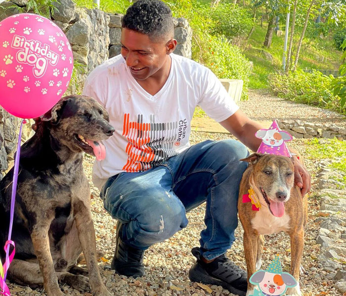 Homeless Man&rsquo;s Birthday Party For His Dog Warms The Hearts Of Many, Leading To A Better Life For Them All