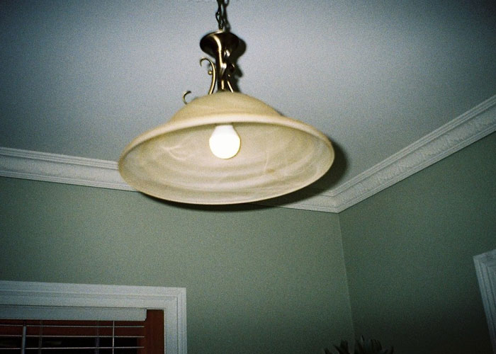 People Are Sharing The Most Unsettling Things They've Noticed As A Kid About Another Kid's Family, Here's 35 Of The Creepiest Stories