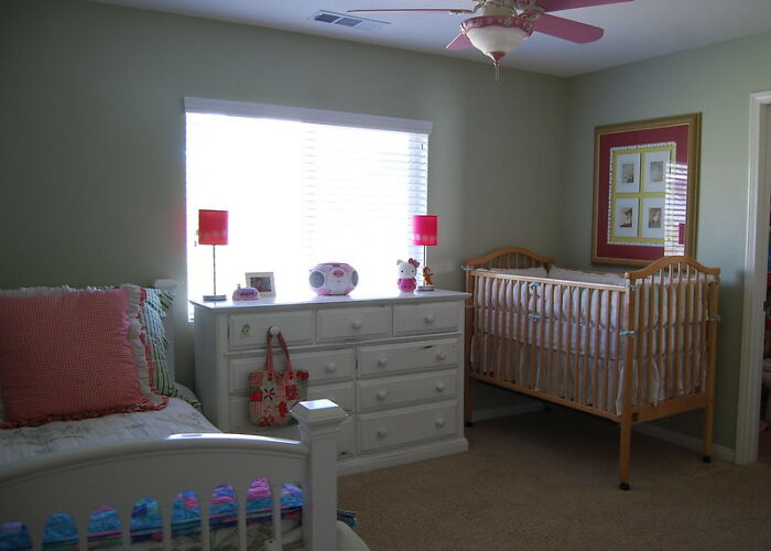 40 Of The Smallest Hills People Are Prepared To Die On, As Shared In This Online Group