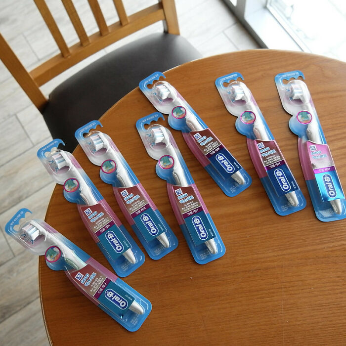 “People Who've Been Banned From Somewhere For Life, What Happened?” (30 Answers)