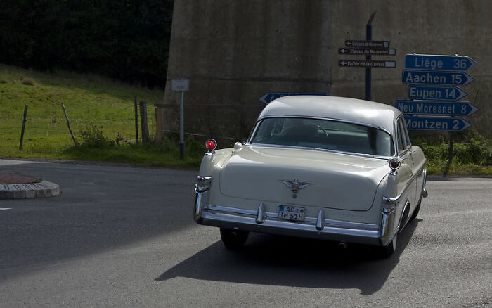 “People Who've Been Banned From Somewhere For Life, What Happened?” (30 Answers)