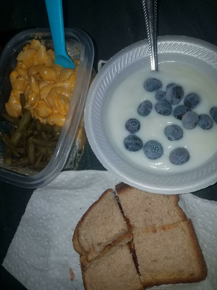 Pregnancy Cravings Strike Again