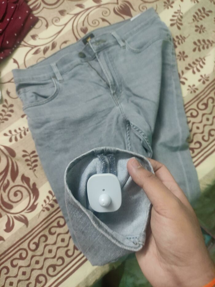 We Already Washed New Jeans. Its Inside Store Is Far Away And Its Been Month (Was In Hometown For Some Time) What I Can Do? Will It Buzz If I Visit Some Mall?