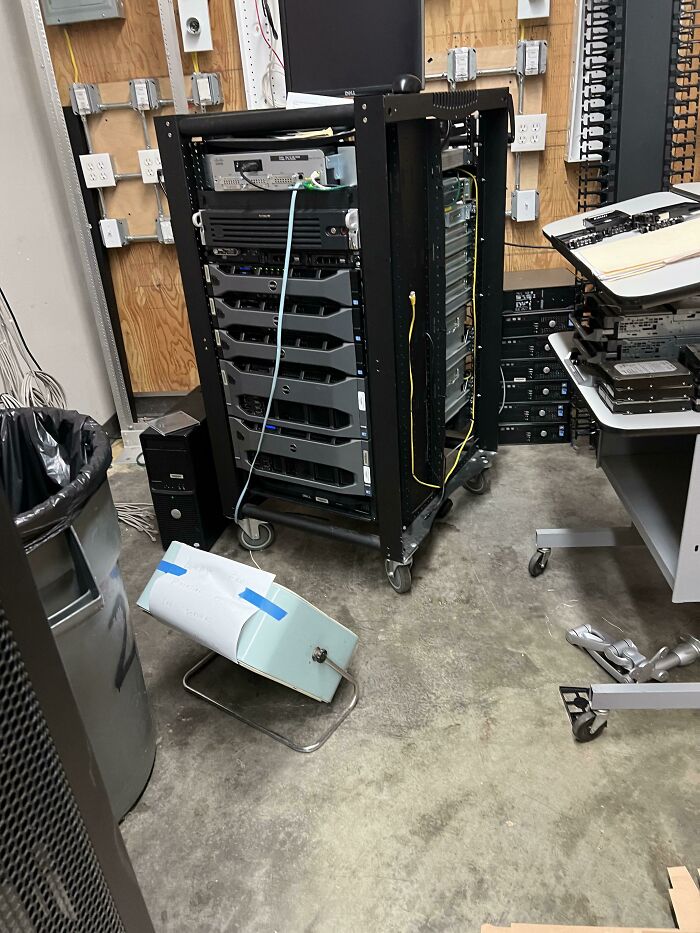 Found At A Local College. Paper Says “Leave Fan Pointed At The Servers”