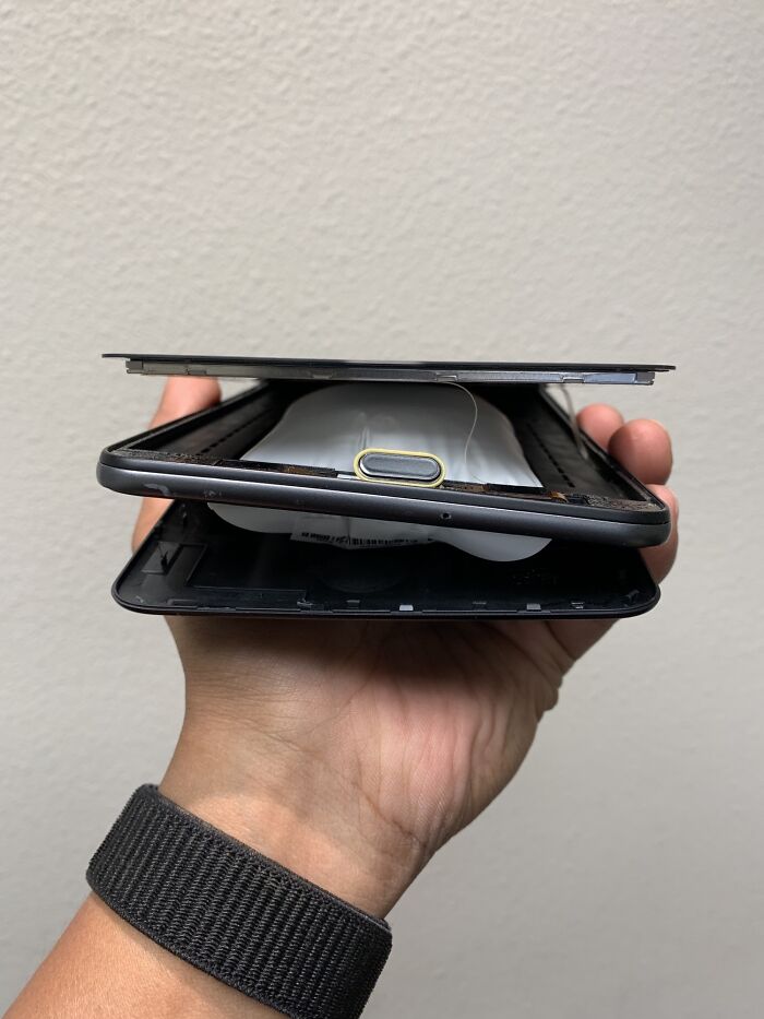 A Galaxy Battery So Bloated It Has A Rings Around It