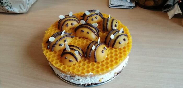 I'm Not A Pro But I Want To Share Something I Did For My Mom Who's A Beekeeper