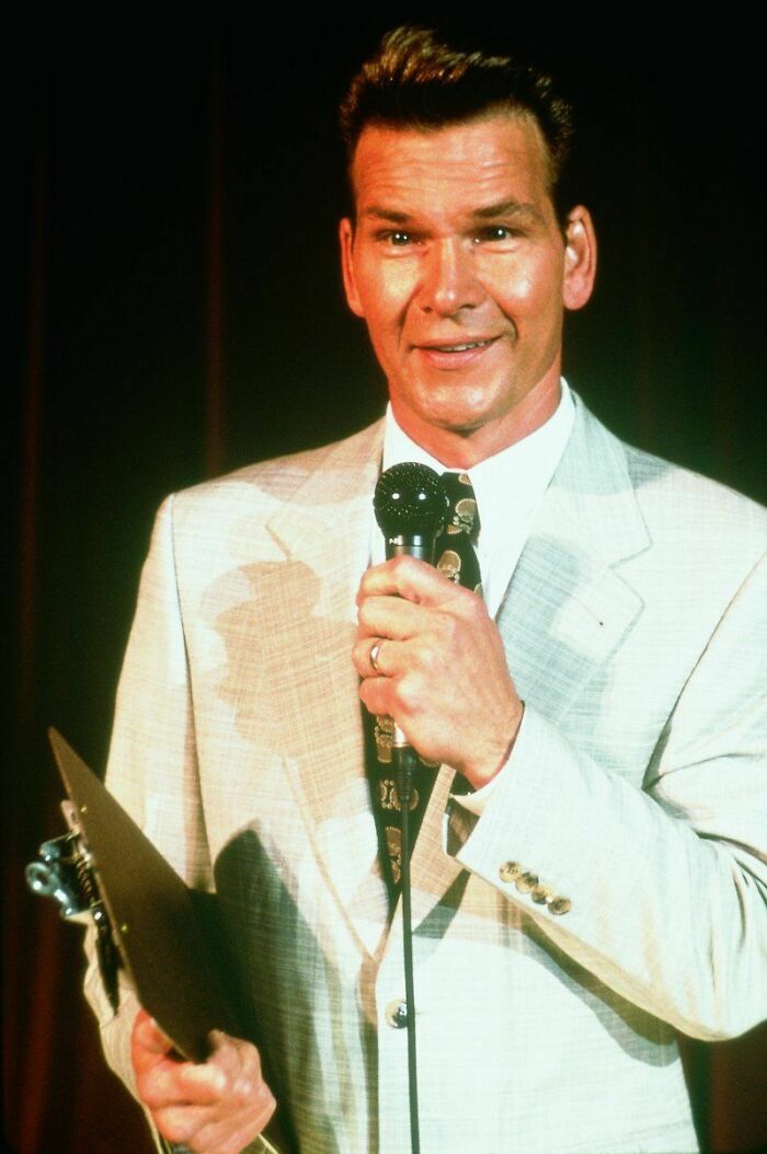 In Donnie Darko (2001), Patrick Swayze Wore His Own Clothes From The 1980s. He Wanted To Give His Character A Genuine Look. According To The Director: "He (Swayze) Wanted To Take A Flame-Thrower To His Image. He Was Fearless"