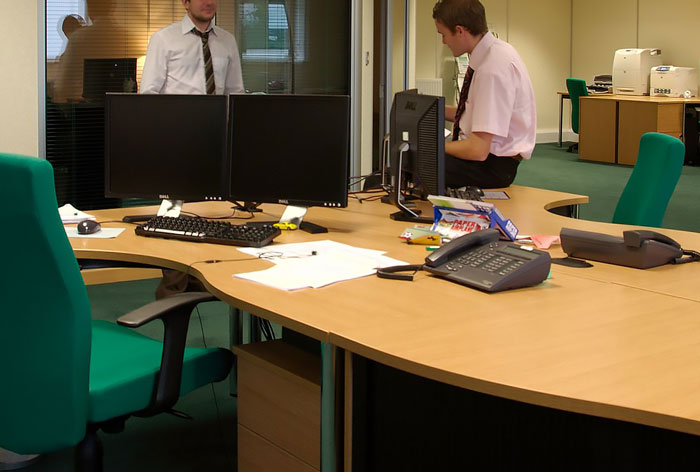 Person Asks "What Happened At Your Work Which Caused Multiple People To All Quit At Once?", And 30 Folks Online Deliver