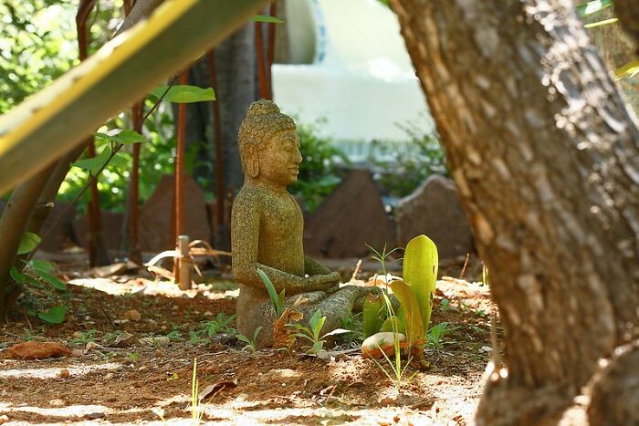 30 Things That Shook People’s Faith In Religion, As Shared In This Online Group