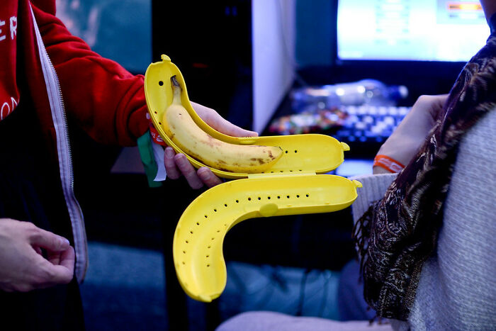 30 People Share Unexpected Gifts They Received That Turned Out To Be Very Valuable