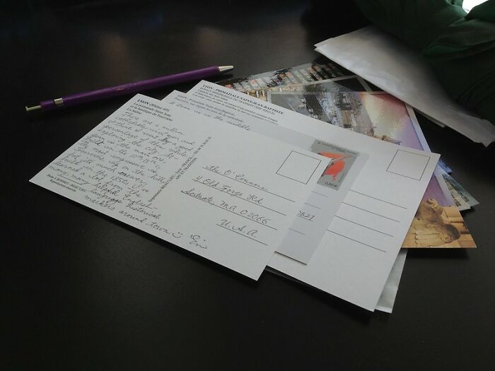 “People Who Had To Clean Out Rooms Of Someone Who Had Died, Did You Find Anything You Shouldn’t Have?” (30 Answers)