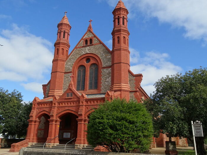 30 Things That Shook People’s Faith In Religion, As Shared In This Online Group