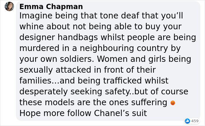 Russian Influencers Are Destroying Chanel Bags In Protest Of Sales Ban, The Internet Puts Them In Place By Reminding About The War That's Still Going On