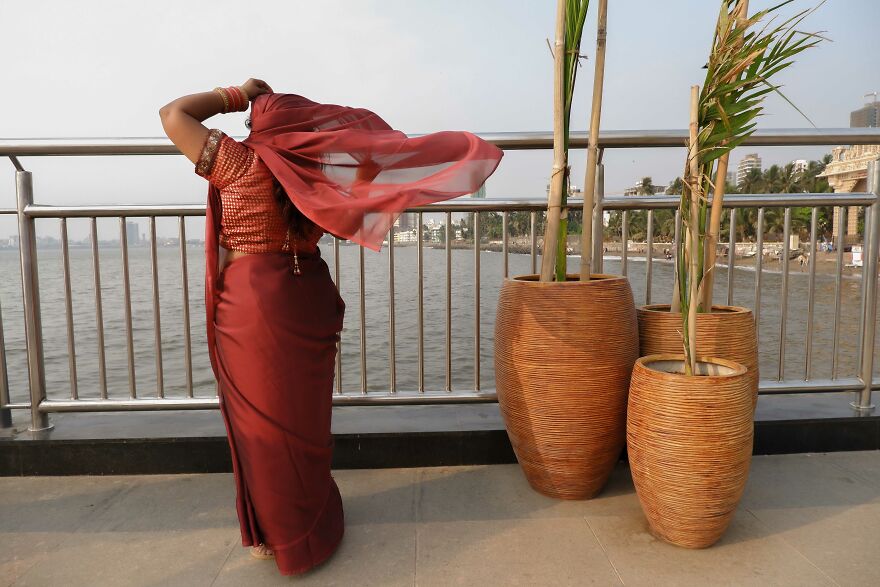 I Decided To Photograph My Newly Married Friend In A Documentary Style (14 Pics)