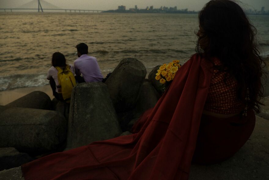 I Decided To Photograph My Newly Married Friend In A Documentary Style (14 Pics)