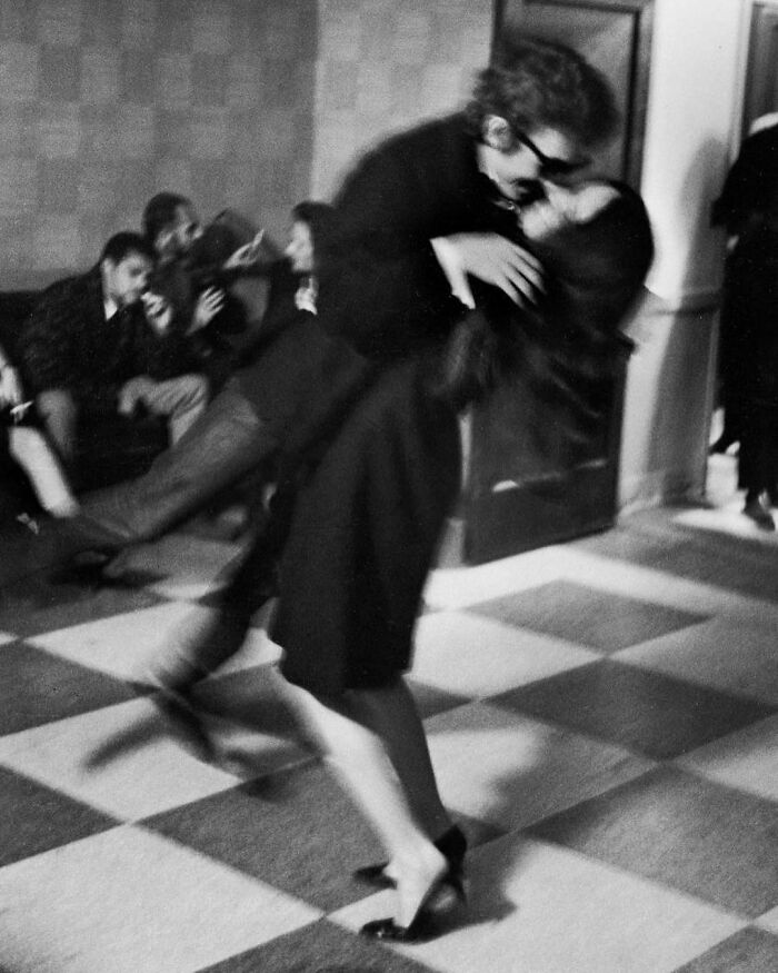 Joan Baez And Bob Dylan Photographed By Daniel Kramer In 1964