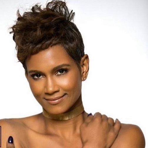 Halle Berry Look-Alike